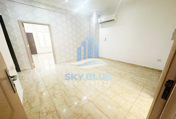 739059 - Property Image 3