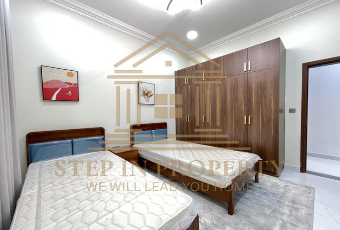 972398 - Property Image 3