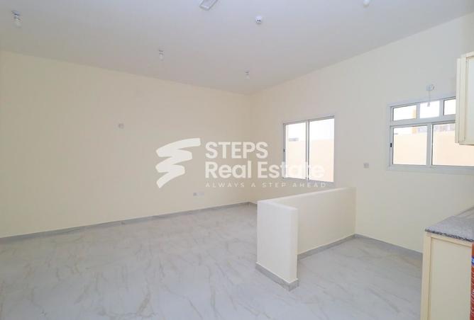 973564 - Property Image 2