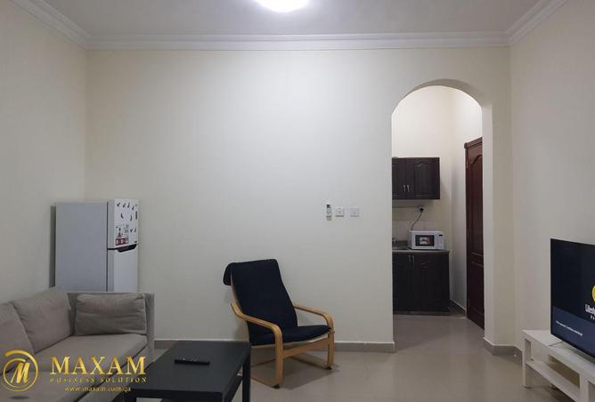 922049 - Property Image 3