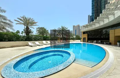 Apartment - 1 Bedroom - 2 Bathrooms for rent in West Bay - West Bay - Doha