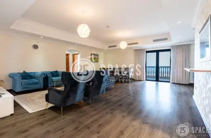 Apartment - 2 Bedrooms - 3 Bathrooms for rent in East Porto Drive - Porto Arabia - The Pearl Island - Doha