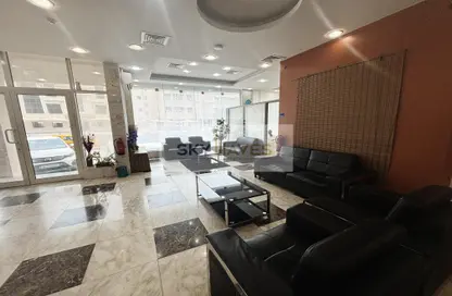 Office Space - Studio - 2 Bathrooms for rent in Al Hashmi Building - Al Muntazah Street - Al Muntazah - Doha