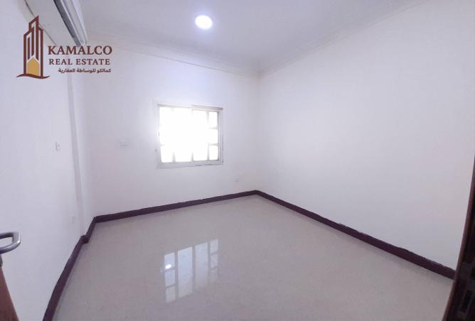 929205 - Property Image 3
