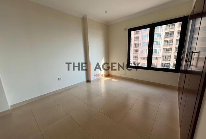 948813 - Property Image 3