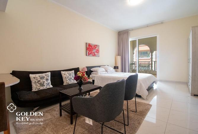 874811 - Property Image 2