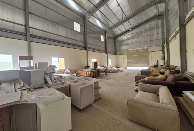 988302 - Property Image 3