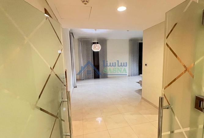 967927 - Property Image 3