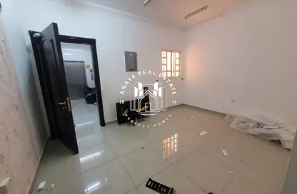 Apartment - 2 Bedrooms - 2 Bathrooms for rent in Old Airport Road - Old Airport Road - Doha