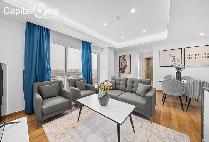 987567 - Property Image 2