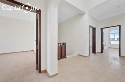 Villa - 5 Bedrooms - 4 Bathrooms for rent in Al Hadara Street - Al Thumama - Doha