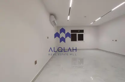 شقة - 2 غرف نوم - 3 حمامات للايجار في مدينة خليفة جنوب - مدينة خليفة - الدوحة