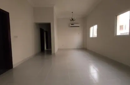 Apartment - 3 Bedrooms - 3 Bathrooms for rent in Tadmur Street - Old Airport Road - Doha