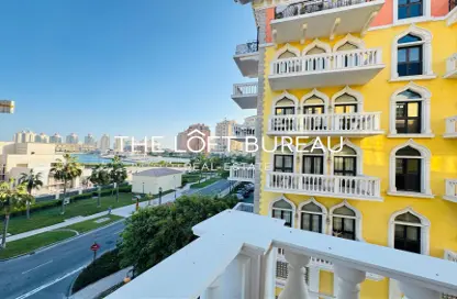 Apartment - 3 Bedrooms - 3 Bathrooms for rent in Mercato - Qanat Quartier - The Pearl Island - Doha