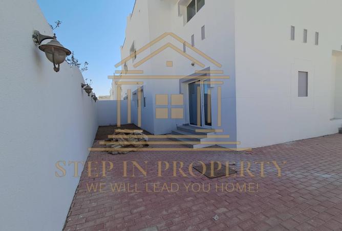 971975 - Property Image 3