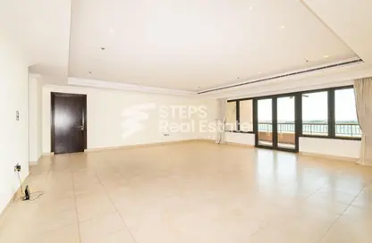 Apartment - 3 Bedrooms - 5 Bathrooms for rent in West Porto Drive - Porto Arabia - The Pearl Island - Doha