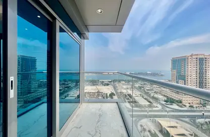 Apartment - 2 Bedrooms - 3 Bathrooms for rent in Lusail Marina Heights - Marina District - Lusail
