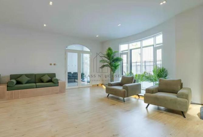 945641 - Property Image 3