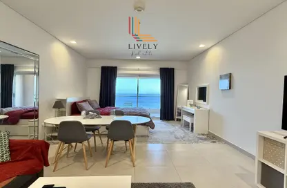Apartment - Studio - 1 Bathroom for rent in Tower 27 - Viva Bahriyah - The Pearl Island - Doha