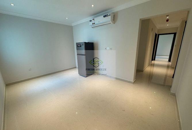 908259 - Property Image 2