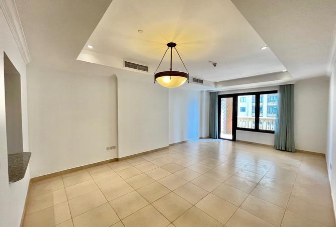 948789 - Property Image 2