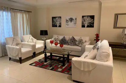 شقة - 2 حمامات للايجار في طريق سلوى - المنطقة الصناعية القديمة - الريان - الدوحة