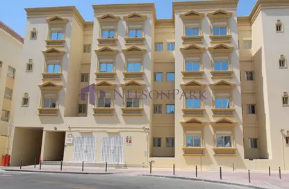 شقة - 2 غرف نوم - 2 حمامات للايجار في شارع النصر - النصر - الدوحة