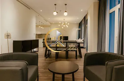 شقة - 2 غرف نوم - 4 حمامات للايجار في حدائق فلورستا - حدائق فلورستا - جزيرة اللؤلؤة - الدوحة