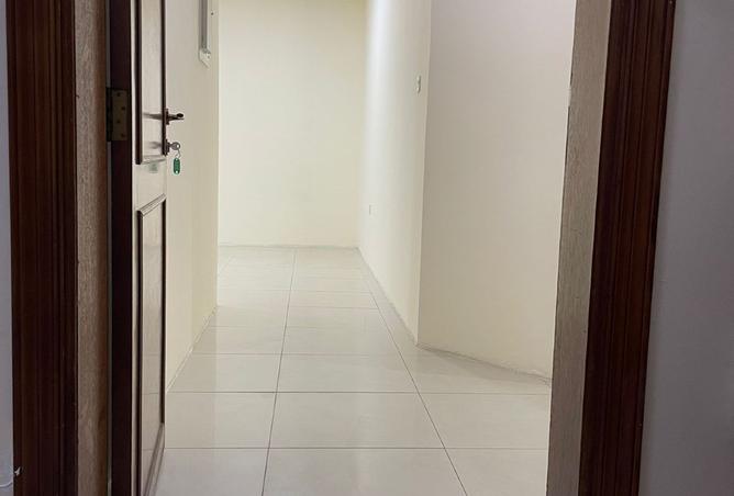 953288 - Property Image 2