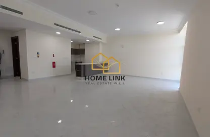 شقة - 2 غرف نوم - 2 حمامات للايجار في جنوب فوكس هيلس - فوكس هيلز - الوسيل
