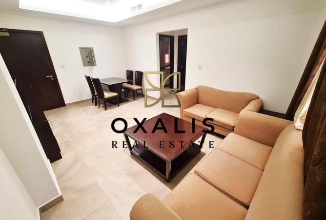 942218 - Property Main Image