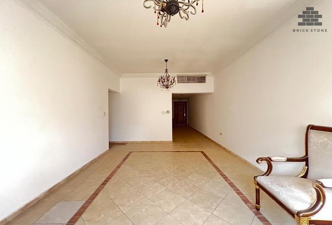 976455 - Property Main Image