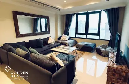 Apartment - 1 Bedroom - 2 Bathrooms for rent in West Porto Drive - Porto Arabia - The Pearl Island - Doha
