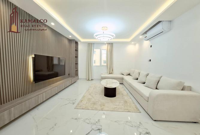 966856 - Property Image 2