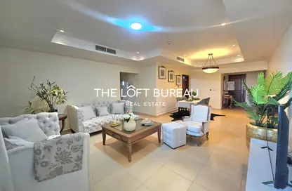 Apartment - 2 Bedrooms - 2 Bathrooms for rent in East Porto Drive - Porto Arabia - The Pearl Island - Doha