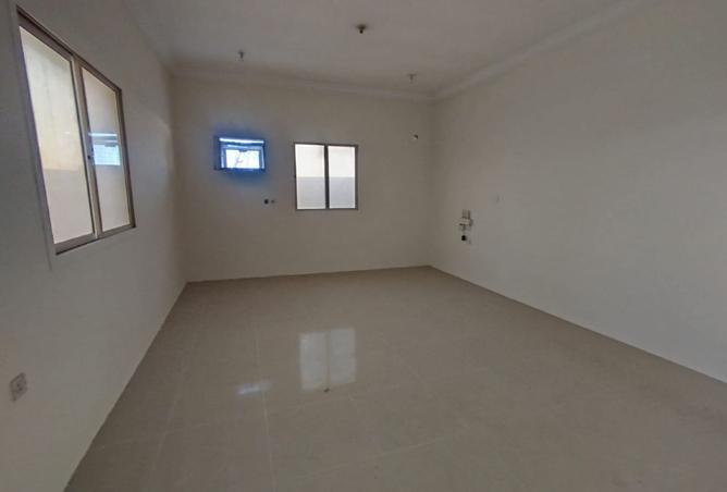 942086 - Property Main Image