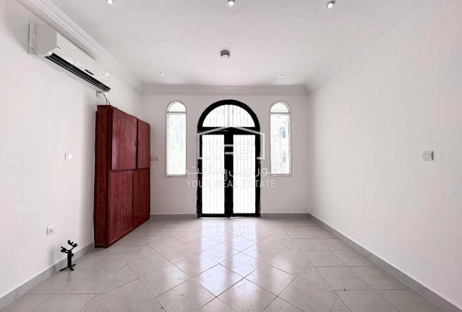 883880 - Property Image 3