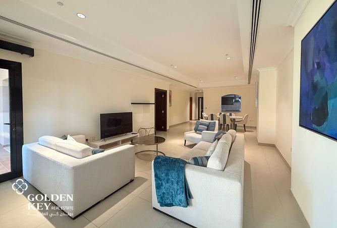 974523 - Property Image 3