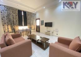 صورةغرفة المعيشة لـ: شقة - 1 غرفة نوم - 1 حمام للكراء في 870 شارع - جنوب الدحيل - الدحيل - الدوحة, صورة 1