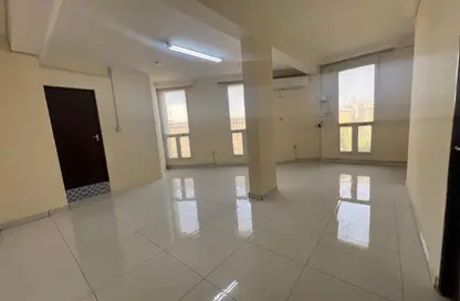 فيلا - غرفة نوم - 1 حمام للايجار في الدحيل - الدوحة فيلا - غرفة نوم - 1 حمام للايجار في الدحيل - الدوحة