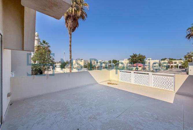 975316 - Property Image 3