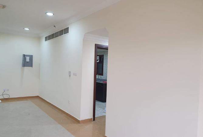 964842 - Property Image 2