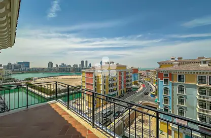 Apartment - 3 Bedrooms - 4 Bathrooms for rent in Mercato - Qanat Quartier - The Pearl Island - Doha