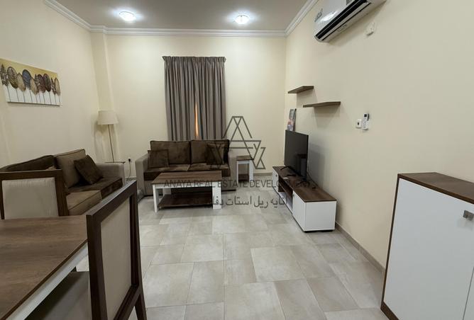 930116 - Property Image 2