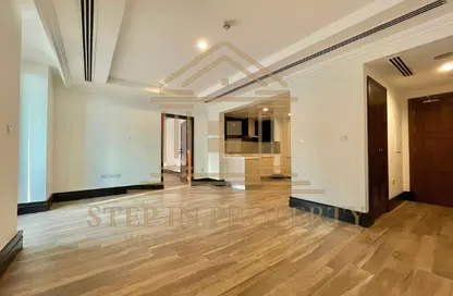 شقة - غرفة نوم - 2 حمامات للايجار في فيفا سنترال - فيفا بحرية - جزيرة اللؤلؤة - الدوحة