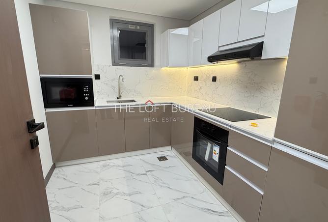 888016 - Property Main Image