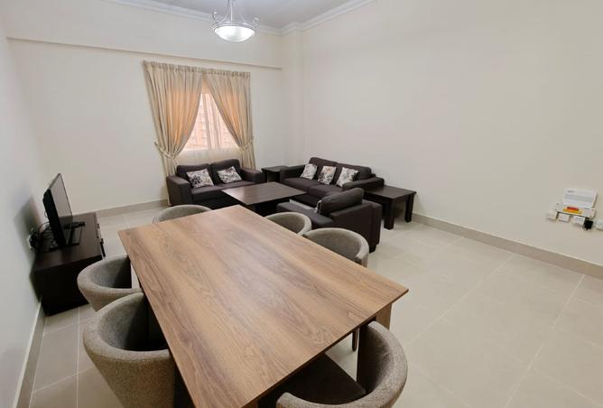 942895 - Property Image 2