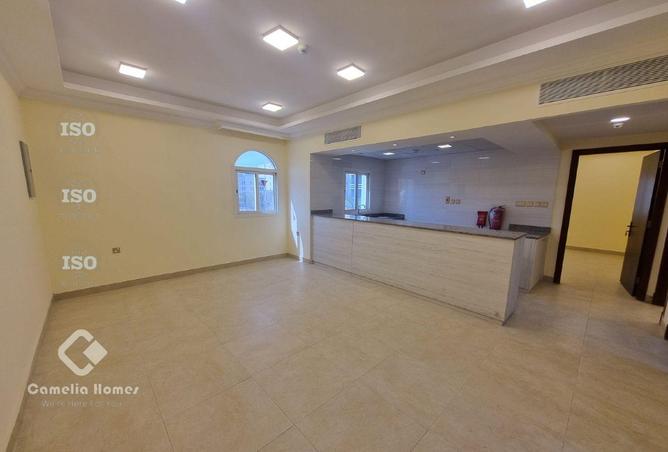 949859 - Property Image 2