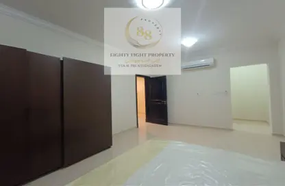 Room / Bedroom image for: Apartment - 2 Bedrooms - 2 Bathrooms for rent in Anas Street - Fereej Bin Mahmoud North - Fereej Bin Mahmoud - Doha, Image 1