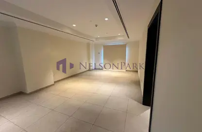 Apartment - 1 Bedroom - 2 Bathrooms for rent in Tower 3 - Porto Arabia - The Pearl Island - Doha